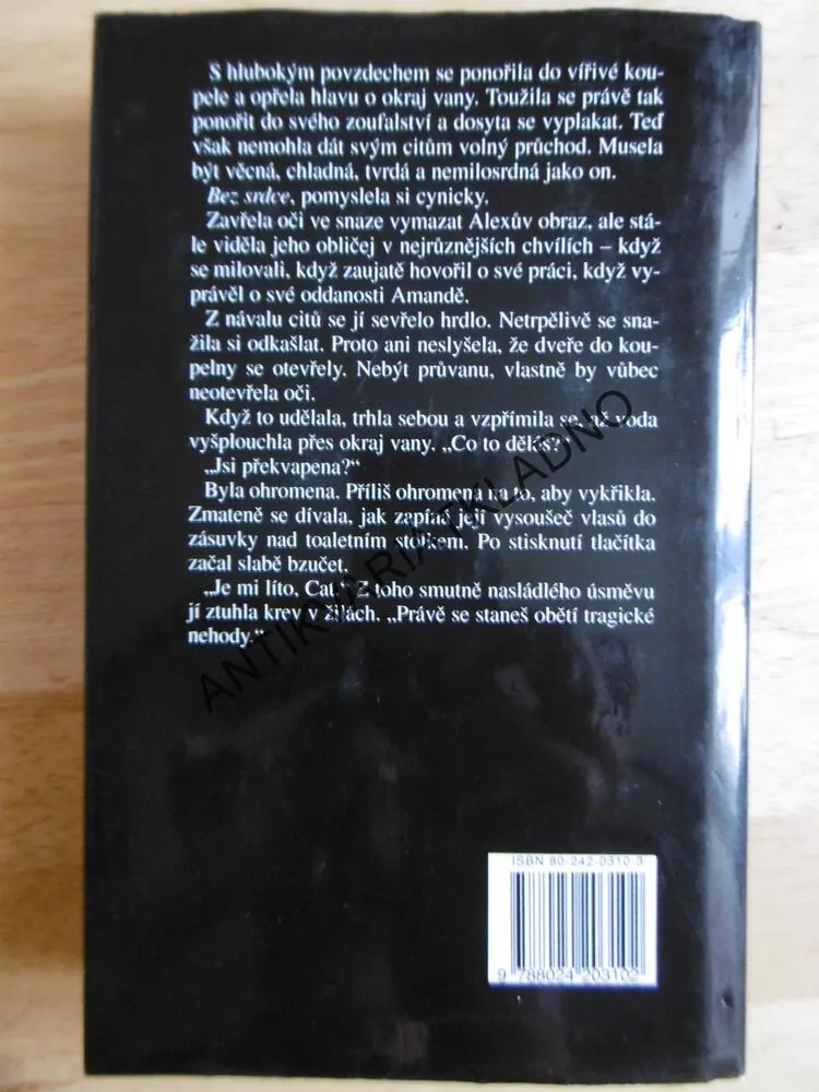 ŠARÁDA, SANDRA BROWN, **an