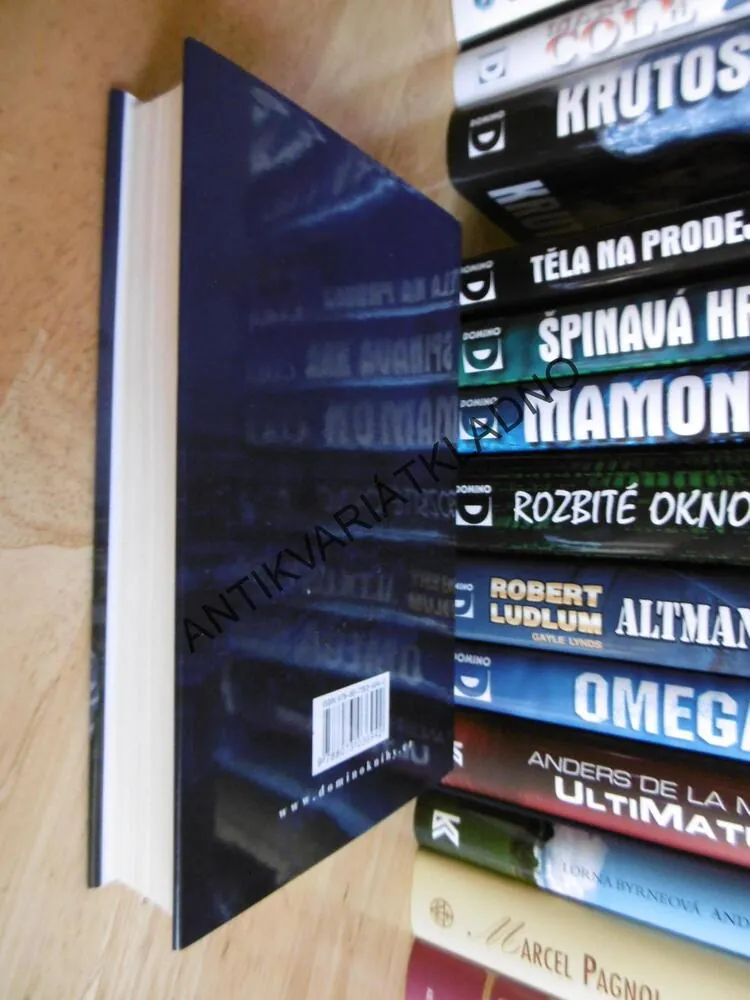 RODINA, MARTINA COLE