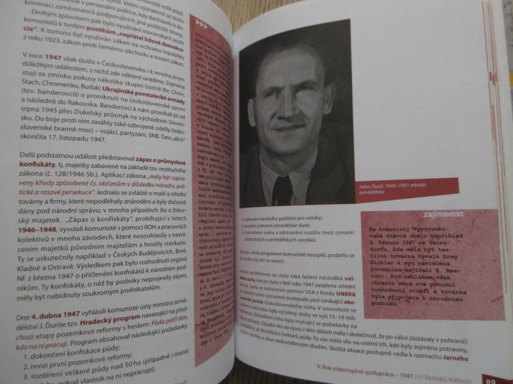 1948: VÍTĚZNÝ ÚNOR, FRANTIŠEK ČAPKA, JITKA LUNEROVÁ, **an