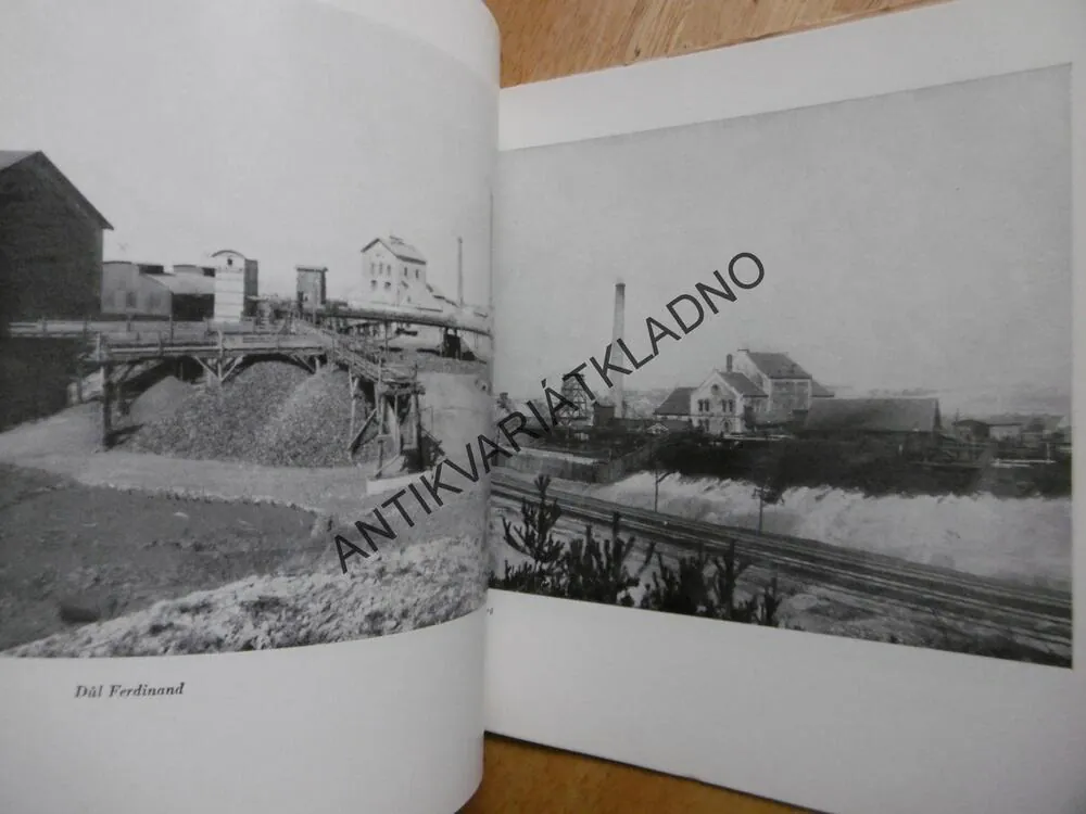 NEŽ VYROSTLY HALDY, JAROSLAV ŘACH, HORNICTVÍ, KLADNO