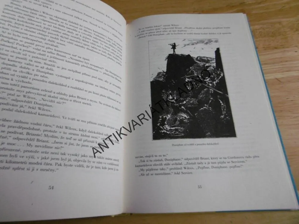 DVA ROKY PRÁZDNIN, JULES VERNE, 1990 , **an