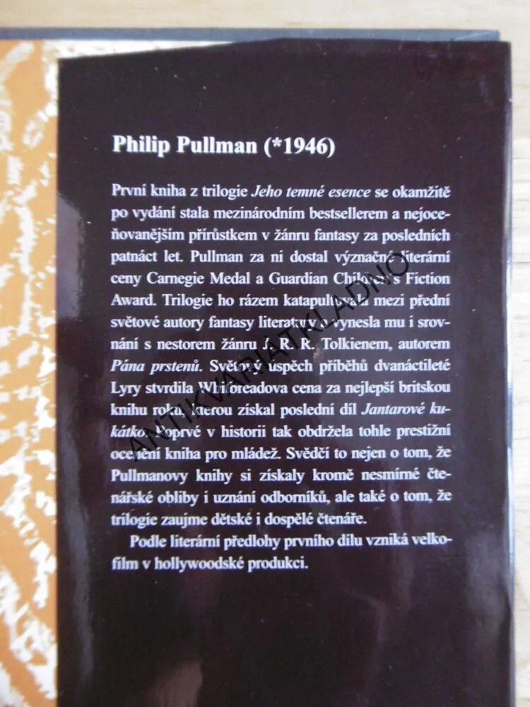 JEDINEČNÝ NŮŽ, PHILLIP PULLMAN, JEHO TEMNÉ ESENCE, SV.2.