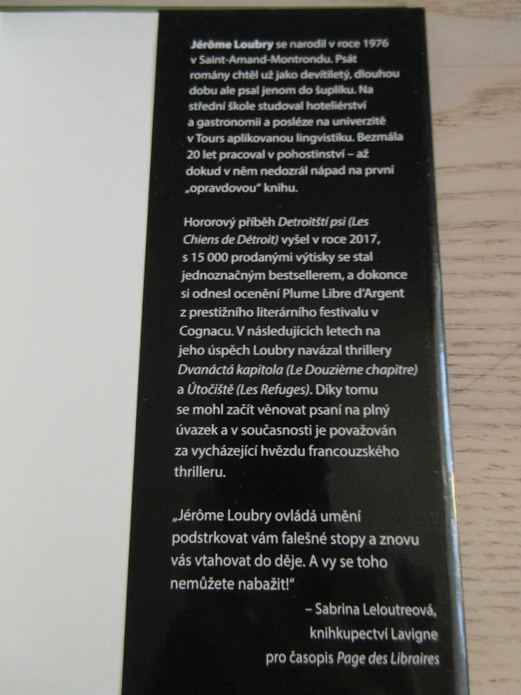 ÚTOČIŠTĚ, JÉROME LOUBRY, **an