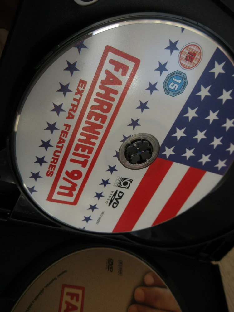 FAHRENHEIT 9/11 , GB OBAL, ČESKÉ DVD 3X FILM