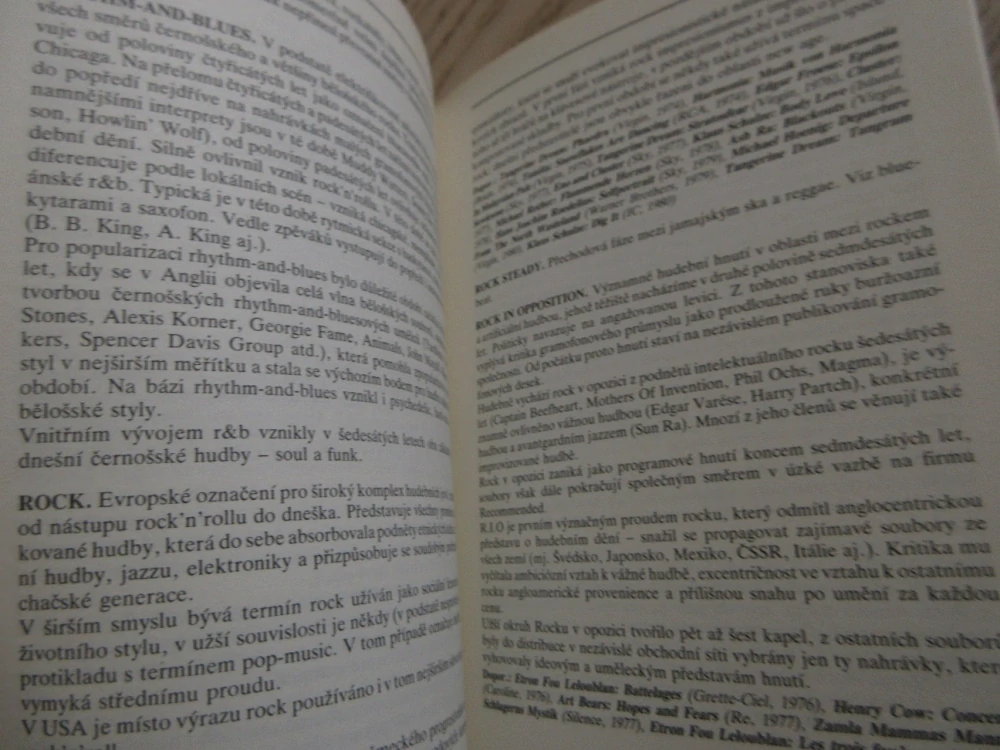 ROCKOVÉ SMĚRY A STYLY, JOSEF VLČEK, **an