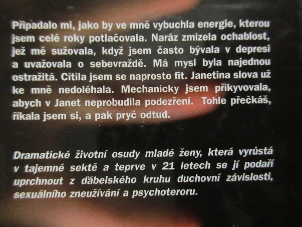 SAMA PROTI PSYCHICKÉMU TERORU: MOJE DĚTSTVÍ V SEKTĚ, LEA SASKIA LAASNEROVÁ, **an