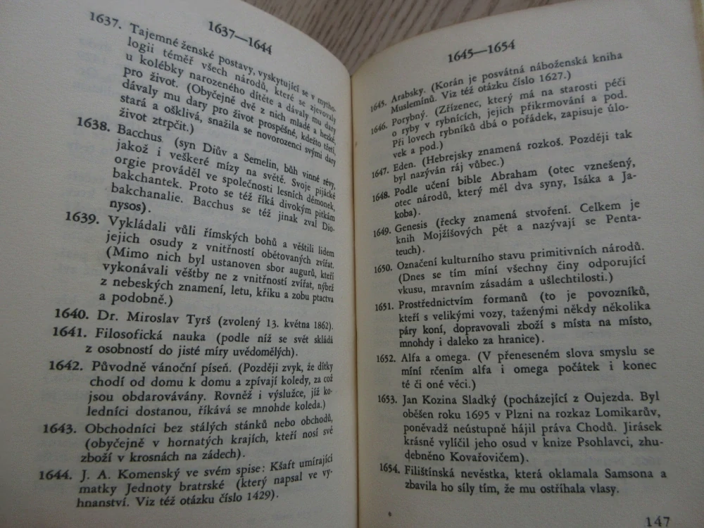 CO NEVÍŠ?, **an