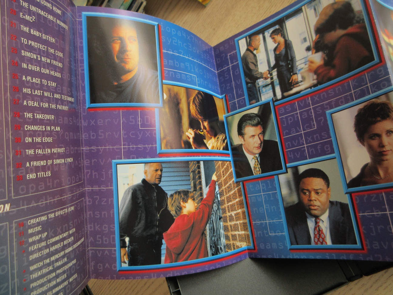 MERCURY, BRUCE WILLIS, BALDVIN, GB OBAL, ČEŠTINA, DVD FILM