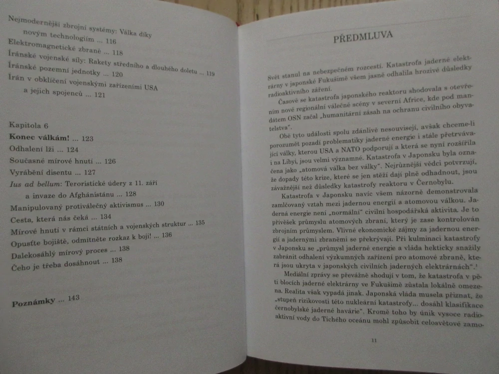 DOBYTÍ SVĚTA, SCÉNÁŘ TŘETÍ SVĚTOVÉ VÁLKY, MICHEL CHOSSUDOVSKY, **an
