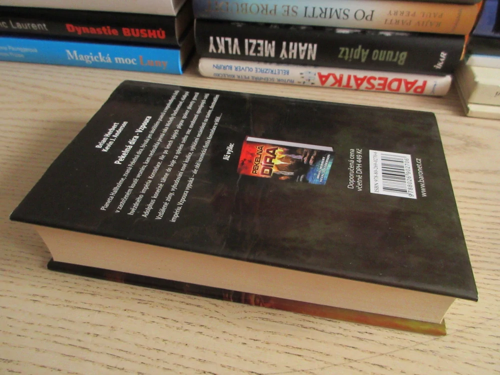 PEKELNÁ DÍRA, VZPOURA, BRIAN HERBERT, KEVIN J. ANDERSON, **an