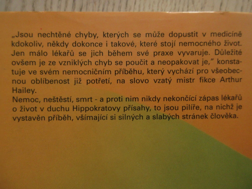 KONEČNÁ DIAGNÓZA, ARTHUR HAILEY, **an