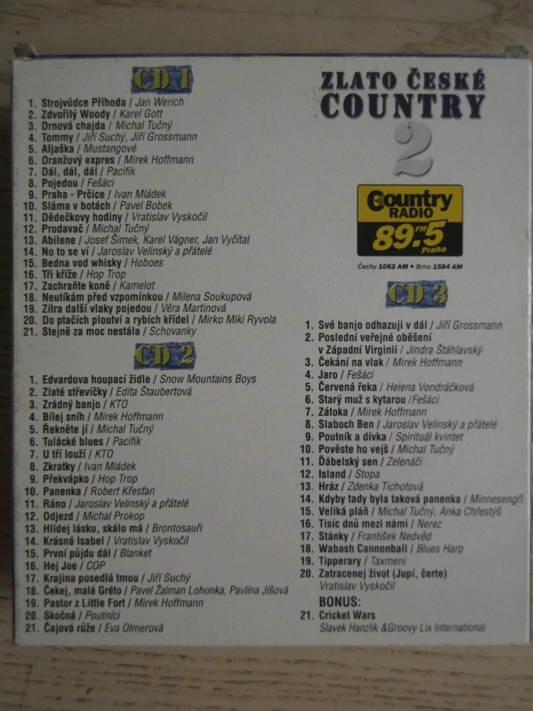 ZLATO ČESKÉ COUNTRY 2, M. TUČNÝ, J. GROSSMANN, BRONTOSAUŘI, FEŠÁCI, 3X CD HUDBA