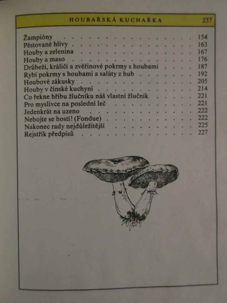 HOUBAŘSKÁ KUCHAŘKA, MIROSLAV SMOTLACHA, **an