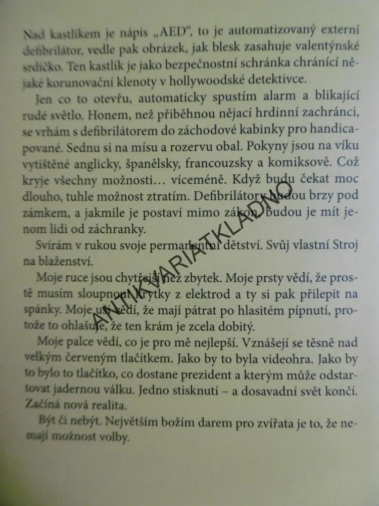 NĚCO SI VYMYSLI, CHUCK PALAHNIUK, 