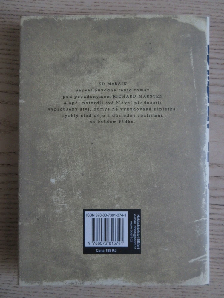 ZLO NA OSTROVĚ, ED MCBAIN, **an