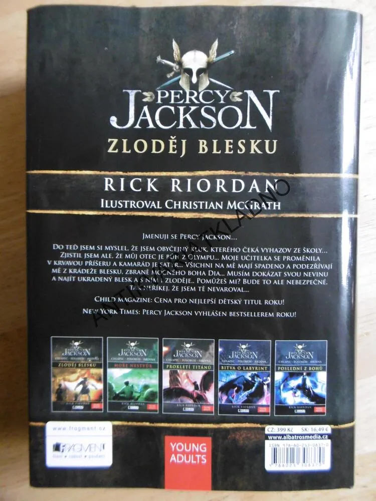 PERCY JACKSON, ZLODĚJ BLESKU, RICK RIORDAN, **an