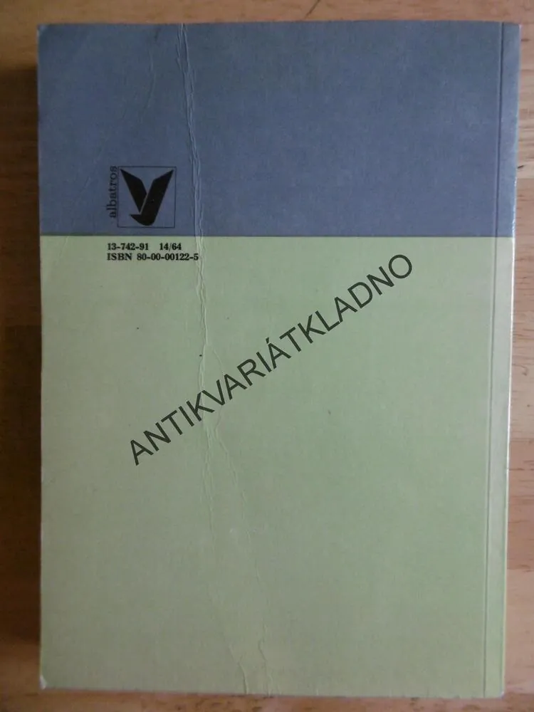 BÍLÁ VYDRA V ZÁLOZE, JOSEF KUTÍK, KAREL TOMAN