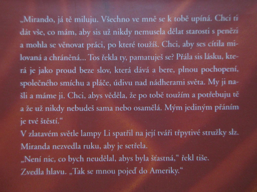 LÁSKA V PEINGU, JUDITH MICHAEL, **an 