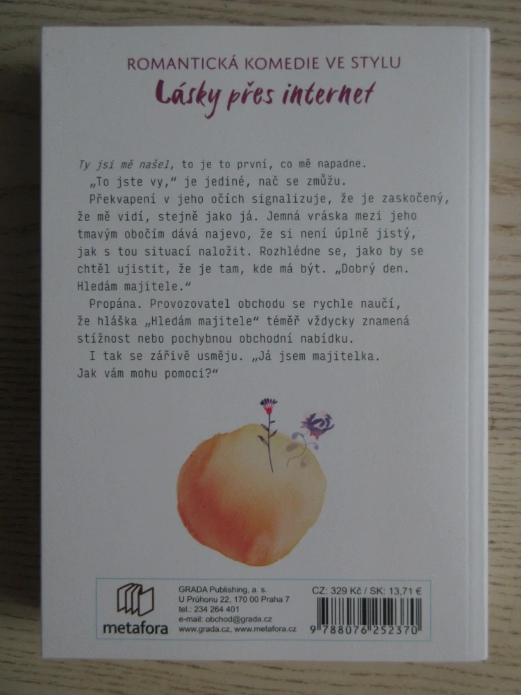 LÁSKA NASLEPO, LAUREN LAYNEOVÁ, **an