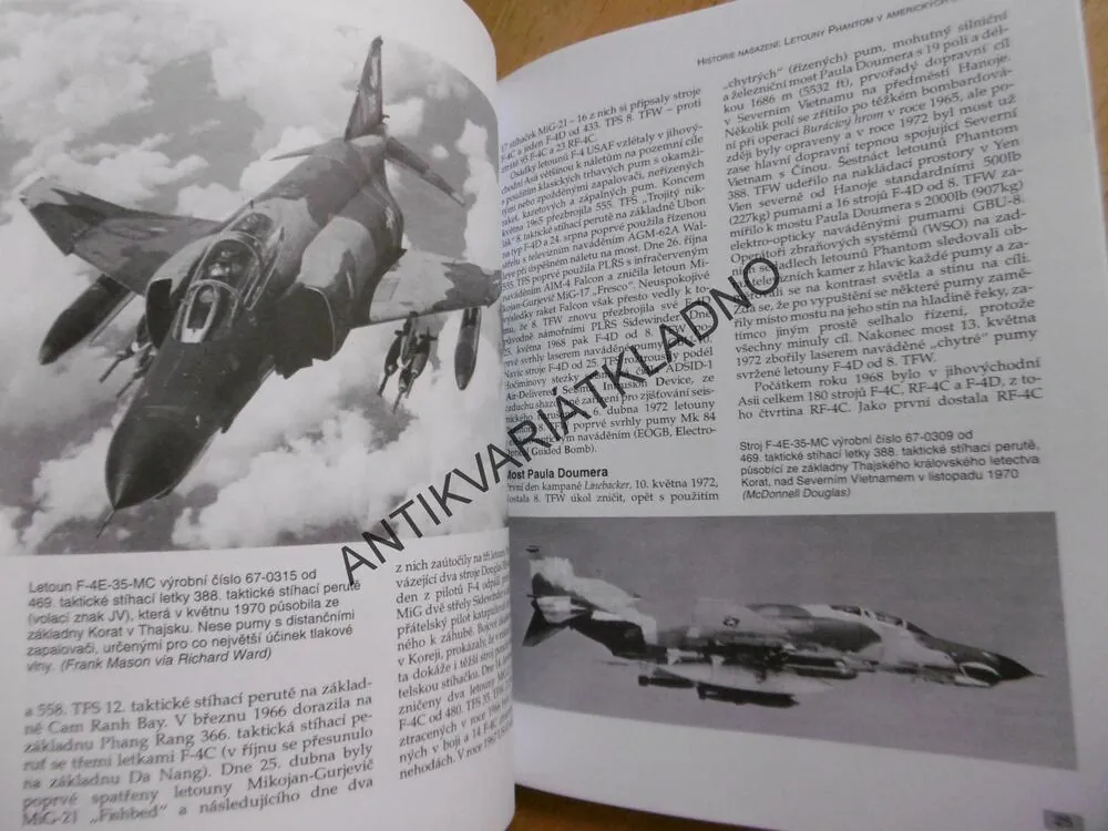 BOJOVÉ LEGENDY, F-4 PHANTOM, BOWMAN