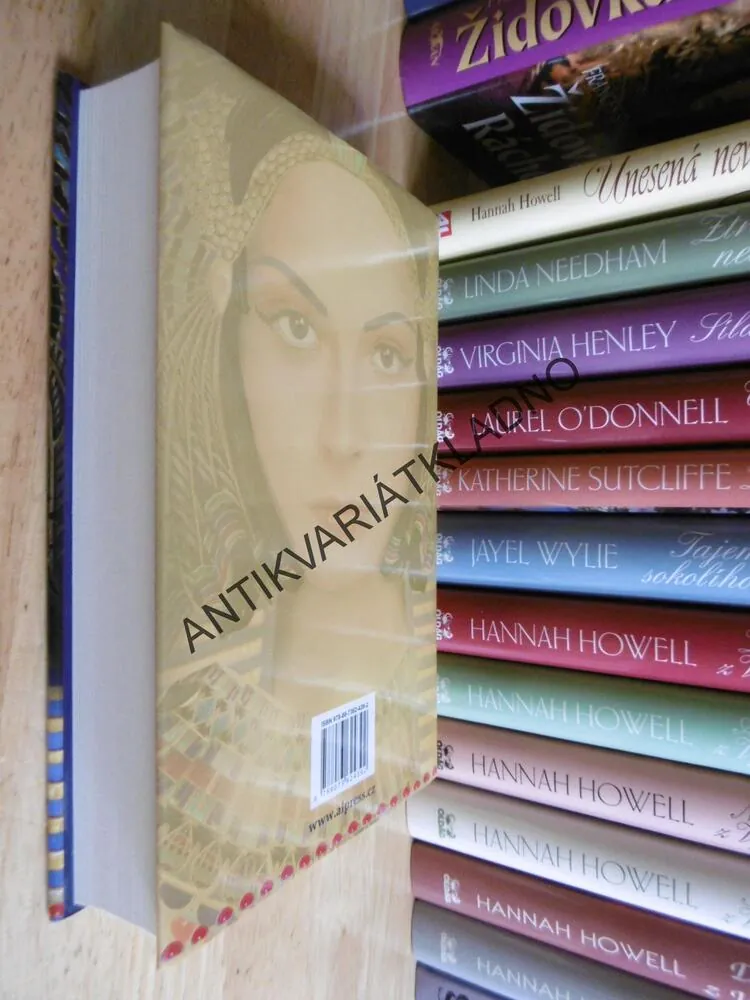 NEFERTITI,DCERA VĚČNOSTI, MICHELLE MORAN, **an