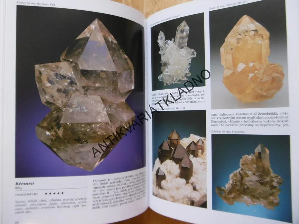 ENCYKLOPEDIE MINERÁLY, KORBEL, NOVÁK, MINERALOGIE