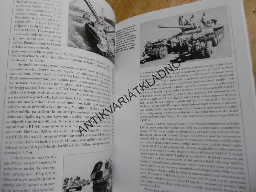 SOVĚTSKÉ TANKY T-54 A T-55, 1944-2004, ZALOGA