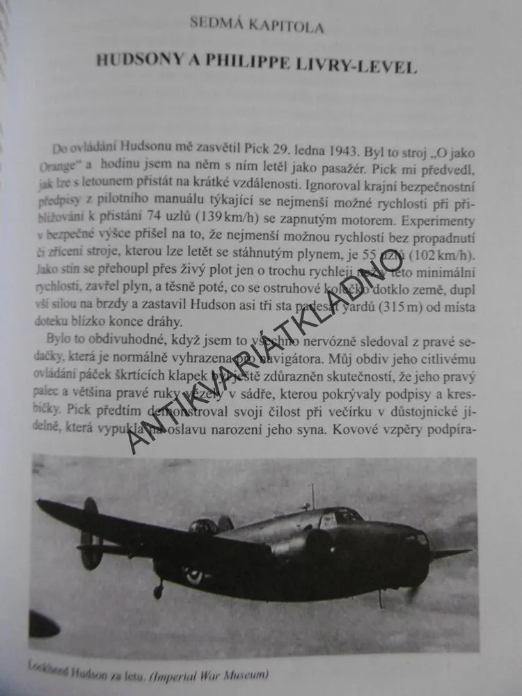 PŘISTÁVALI JSME ZA MĚSÍČNÍHO SVĚTLA, 1940-1944,RAF, FRANCIE HUGH VERITY