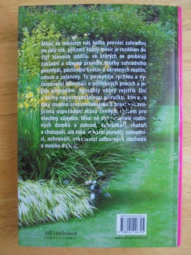 DVANÁCT MĚSÍCŮ V ZAHRADĚ, HOBBY,