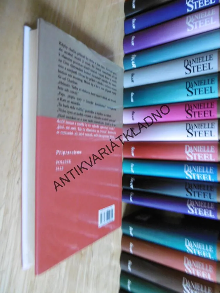 OSAMĚLÝ OREL, DANIELLE STEEL, **an