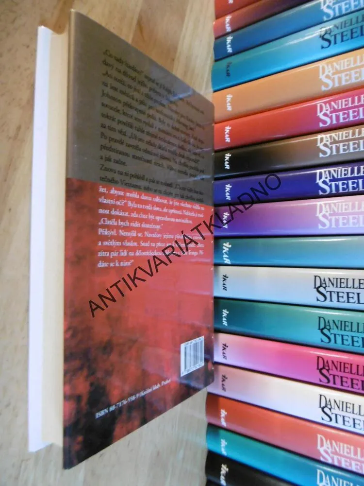 LÁSKU, NE VÁLKU, DANIELLE STEEL, **an