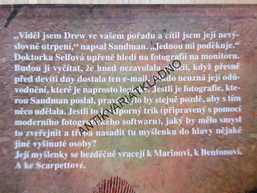 KNIHA MRTVÝCH, PATRICIA CORNWELLOVÁ, **an