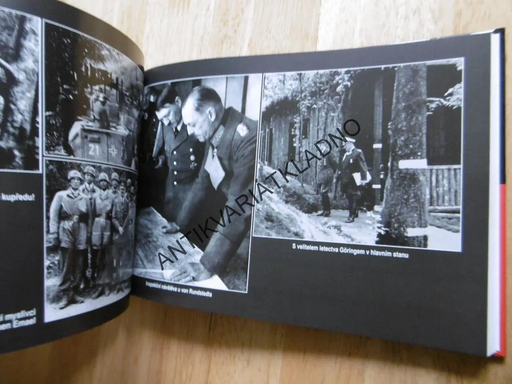 ADOLF HITLER: DENÍKY, JOHN KEEGAN, **an