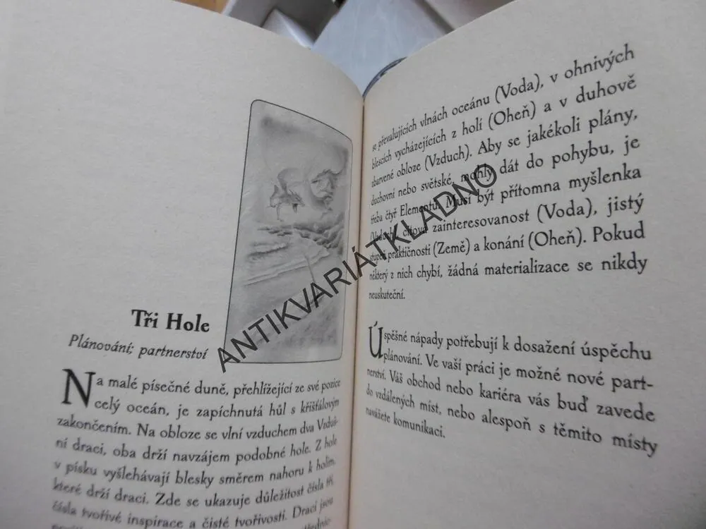 TAROT KELTSKÝCH DRAKŮ, CONWAY, LISA HUNT, KNIHA + KARTY V KRABICI