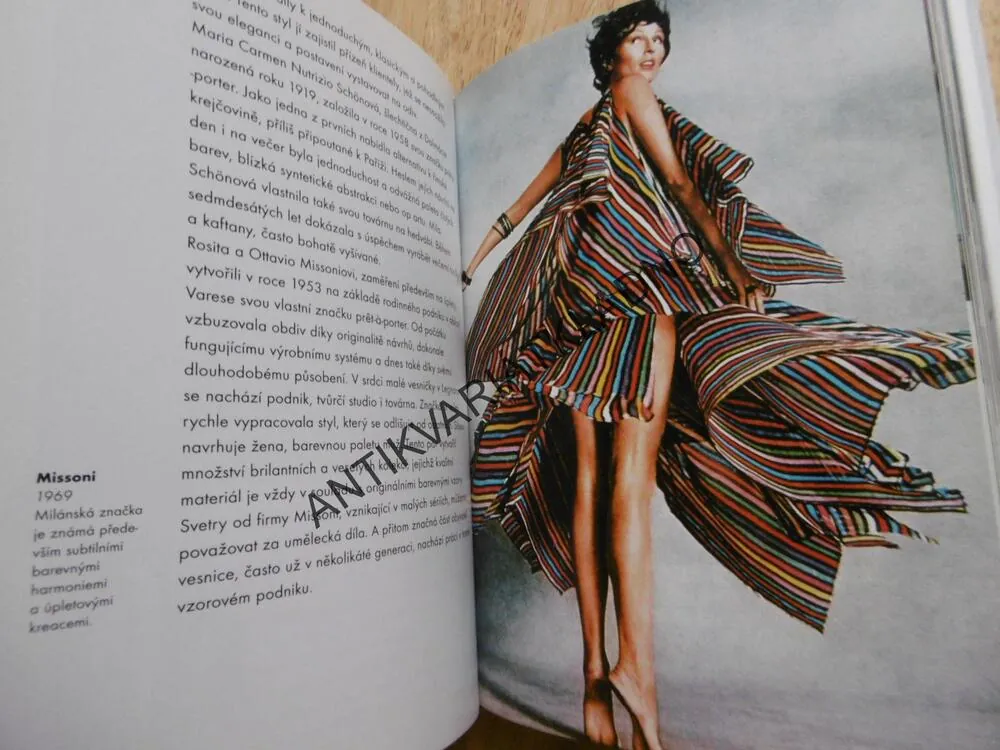 MÓDA STOLETÍ, FRANCOIS BAUDOT