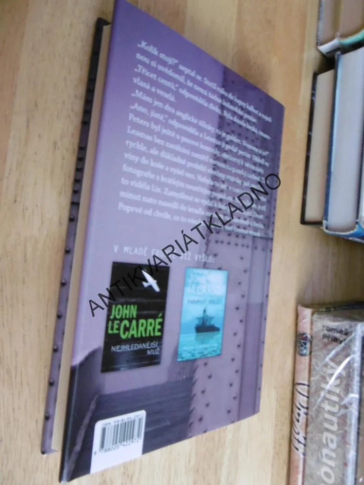 ŠPION, KTERÝ SE PŘIŠEL OHŘÁT, JOHN LE CARRÉ, **an
