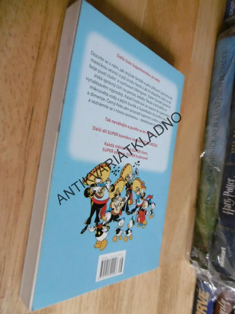 SUPER KOMIKS DISNEY, KAČER DONALD, 256 STRAN, 16/2012