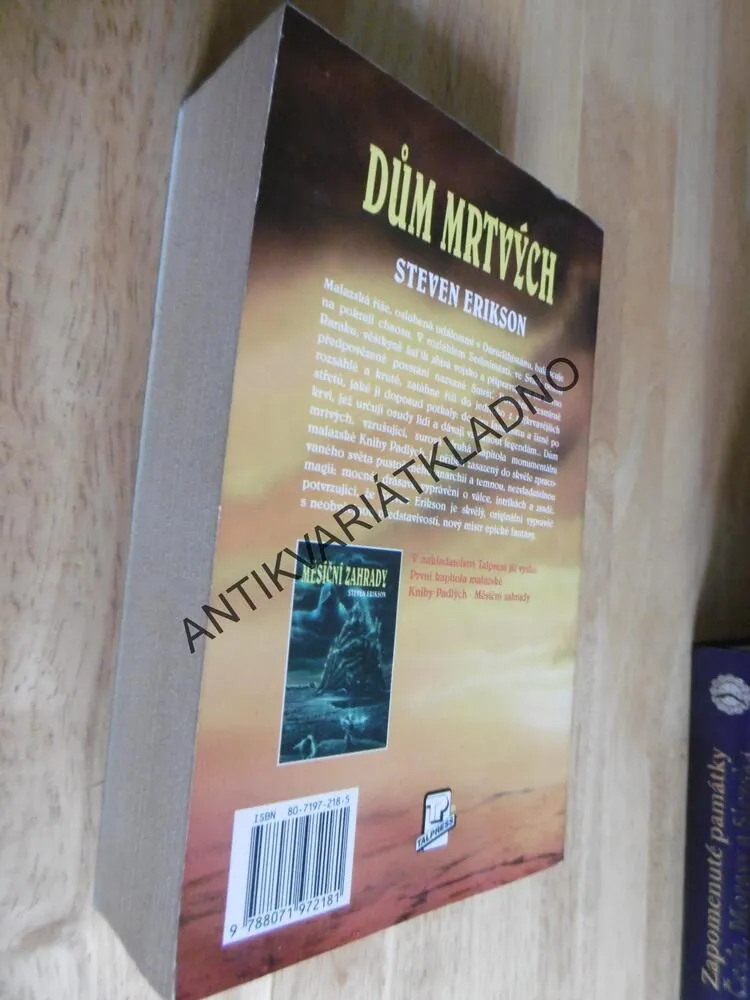 DŮM MRTVÝCH, STEVEN ERIKSON