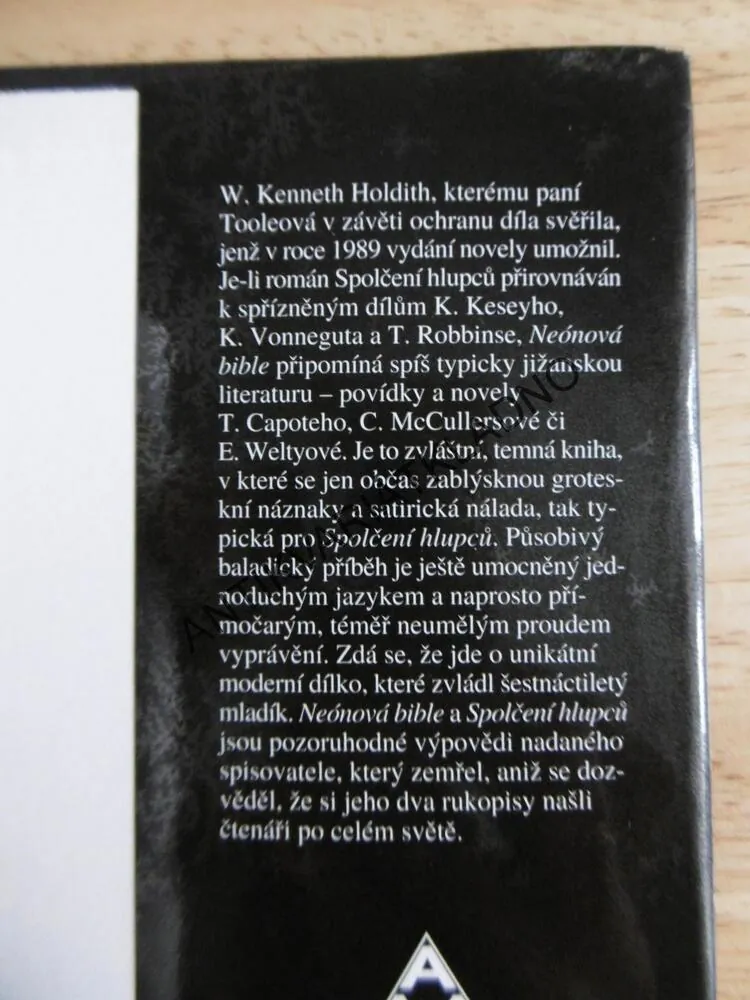 NEÓNOVÁ BIBLE, JOHN KENNEDY TOOLE