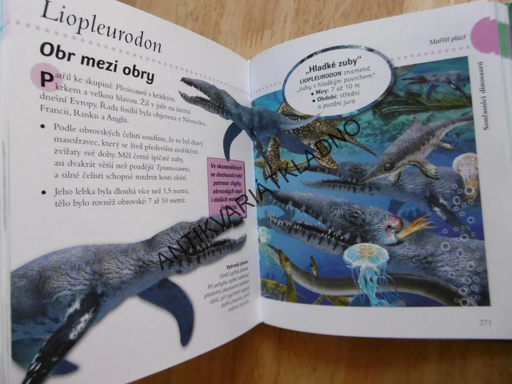 DINOSAUŘI A FASCINUJÍCÍ PRAVĚKÝ SVĚT, 