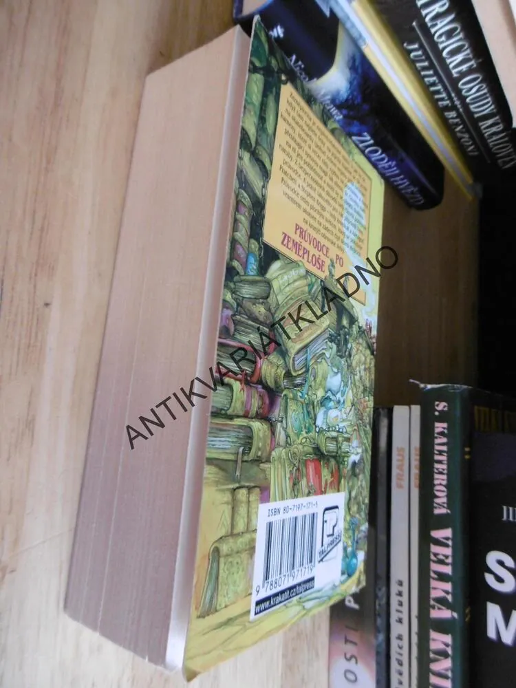 PRŮVODCE PO ZEMĚPLOŠE, ÚŽASNÁ ZEMĚPLOCHA, TERRY PRATCHETT
