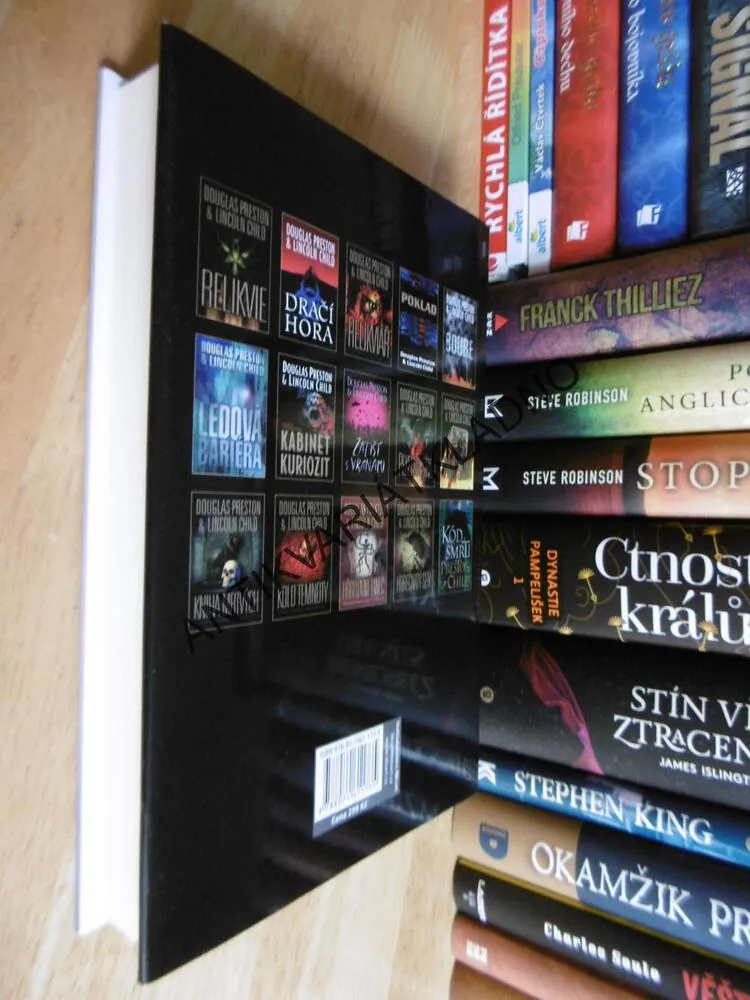 CHLADNOKREVNÁ MSTA, DOUGLAS PRESTON, LINCOLN CHILD, **an