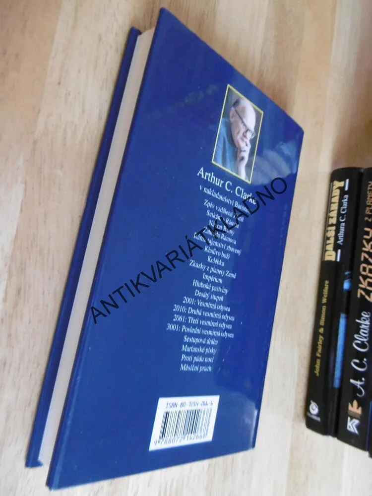MĚSÍČNÍ PRACH, ARTHUR C.CLARKE, **an