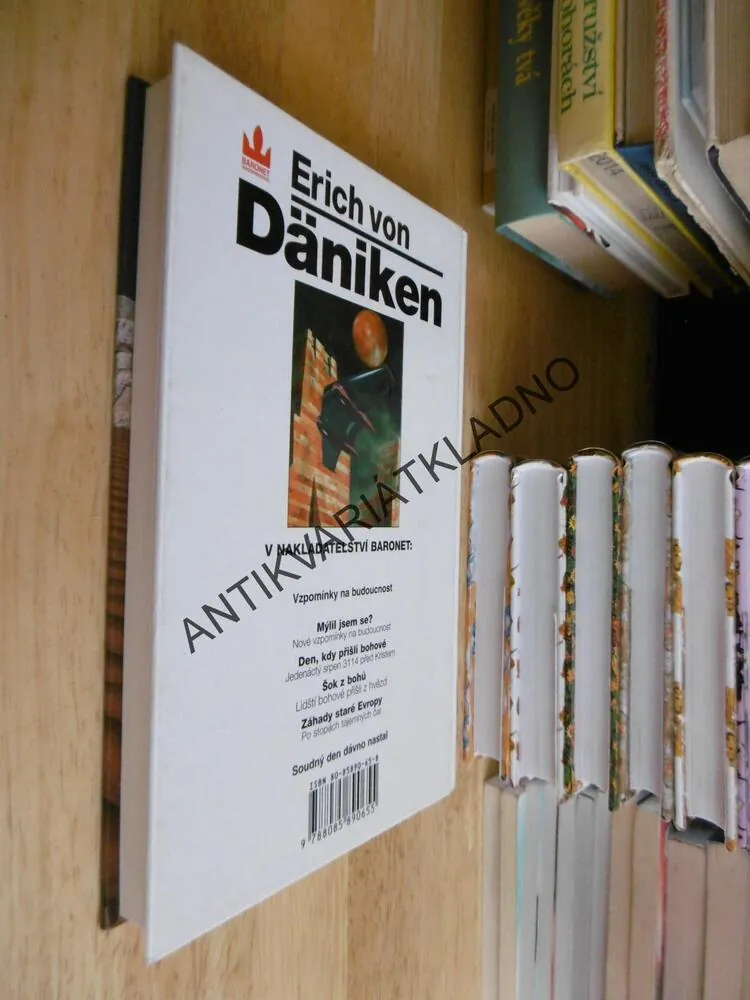 SOUDNÝ DEN DÁVNO NASTAL, ERICH VON DÄNIKEN, **an