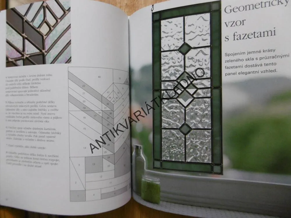 VITRÁŽE, MODERNÍ DESIGN A JEDNODUCHÉ TECHNIKY