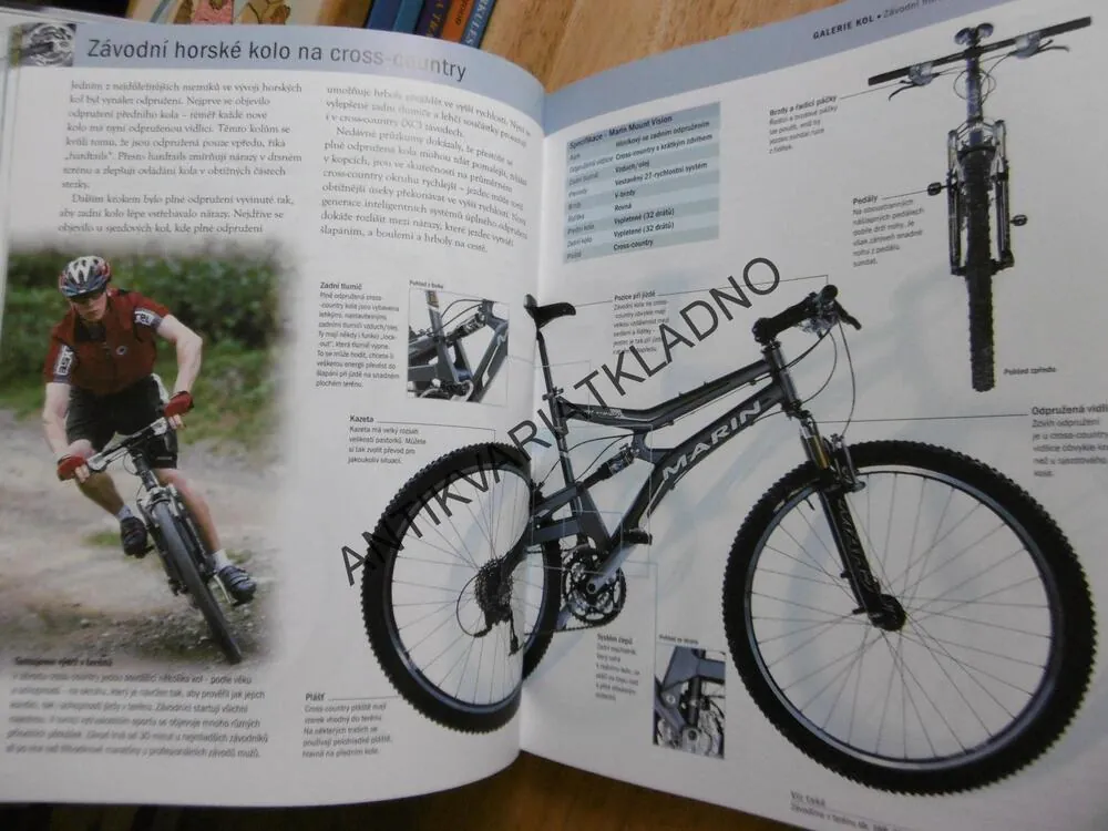 VELKÁ KNIHA O CYKLISTICE, CHRIS SIDWELLS, **an