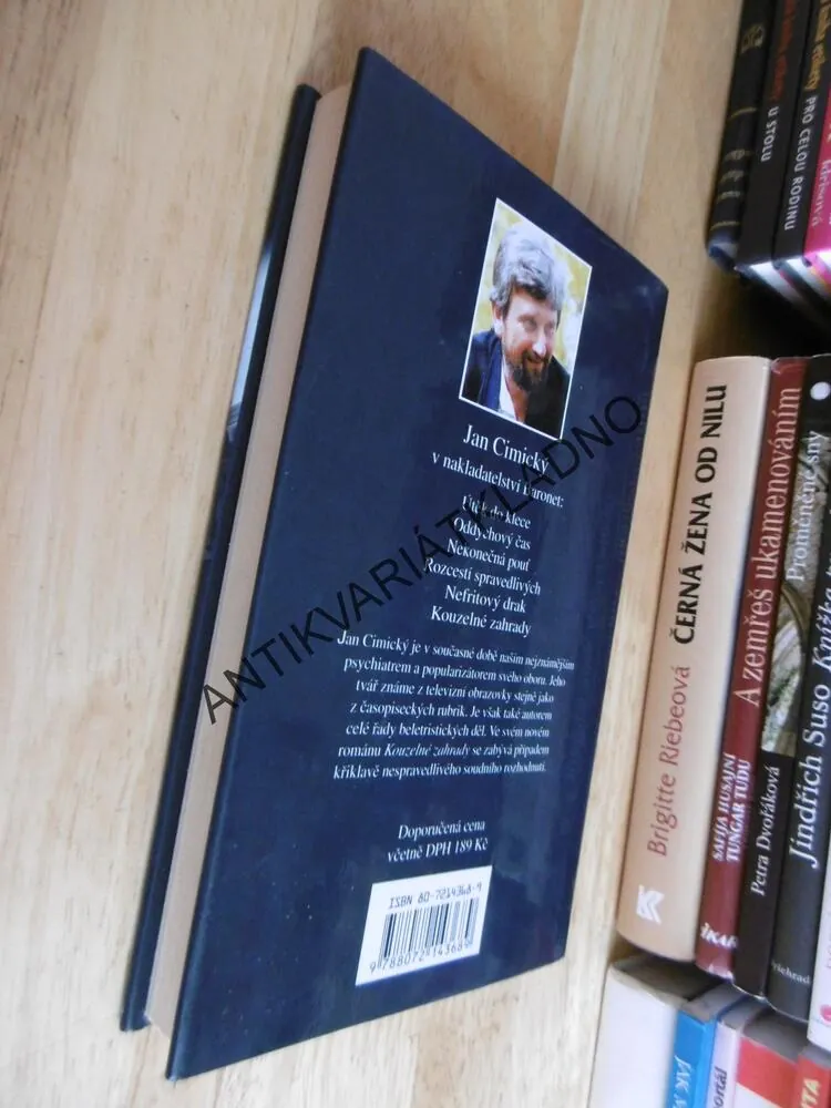KOUZELNÉ ZAHRADY, JAN CIMICKÝ, **an