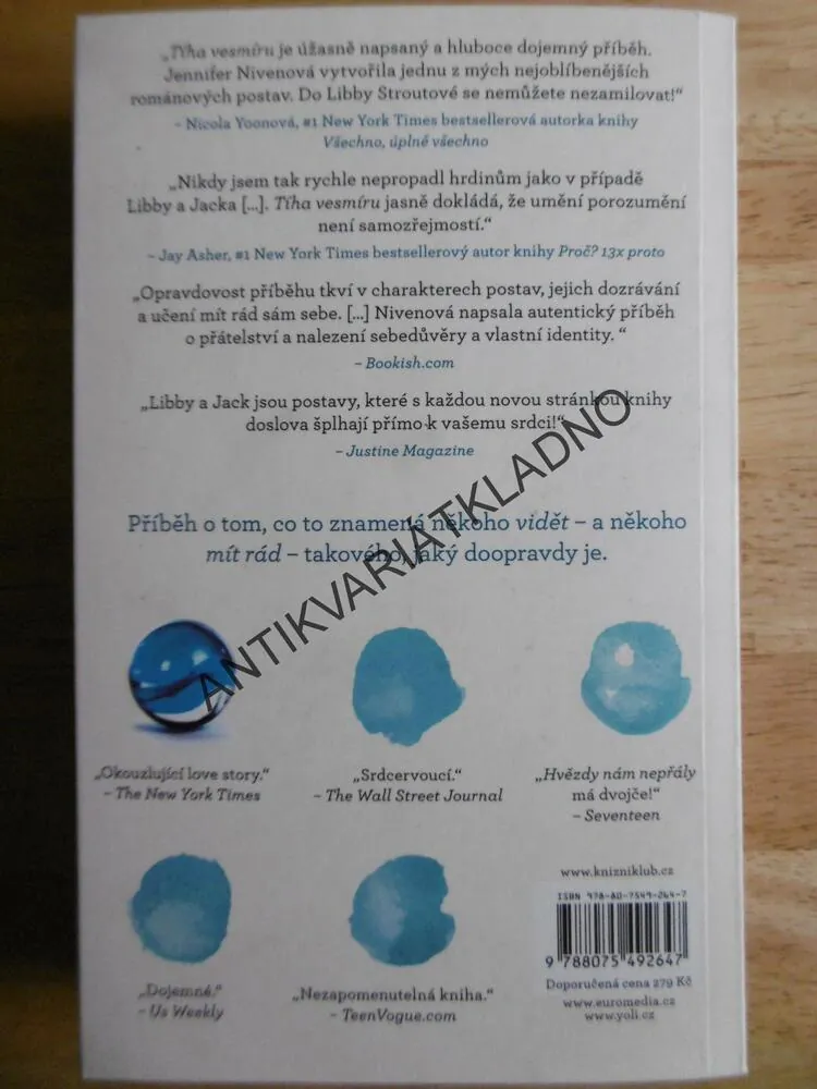 TÍHA VESMÍRU, JENNIFFER NIVENOVÁ