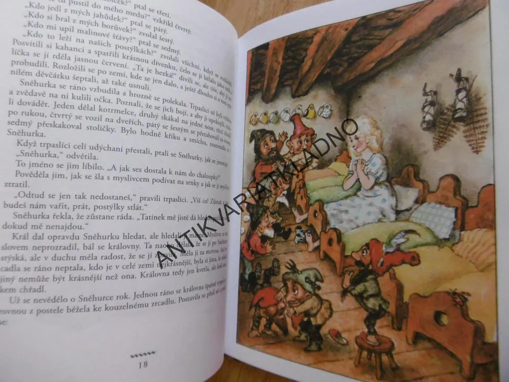 NEJKRÁSNĚJŠÍ POHÁDKY O TRPASLÍCÍCH
