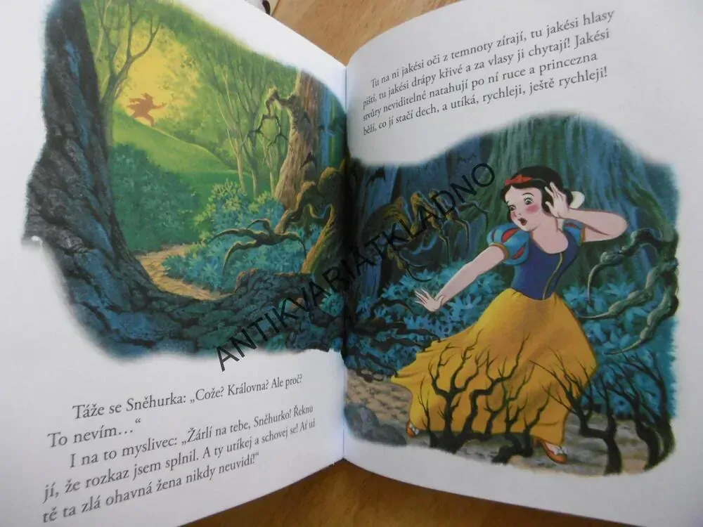 SNĚHURKA A SEDM TRPASLÍKŮ, WALT DISNEY, ZLATÁ SBÍRKA POHÁDEK 2., **an